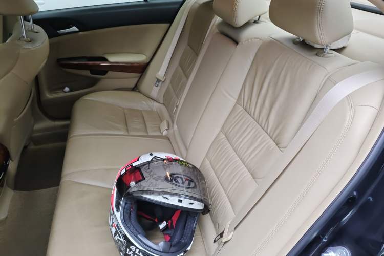 Used Honda Accord 2011 2.4L EX