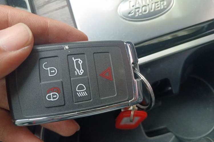 Used Land Rover Discovery Sport New Energy 2021 P300e Performance Tech Edition
