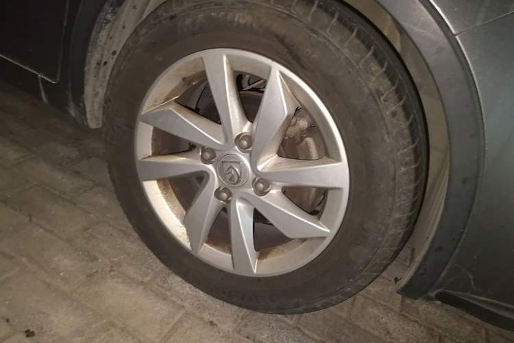 Used Baojun 310W 2017 1.5L Manual Fashion Model China V