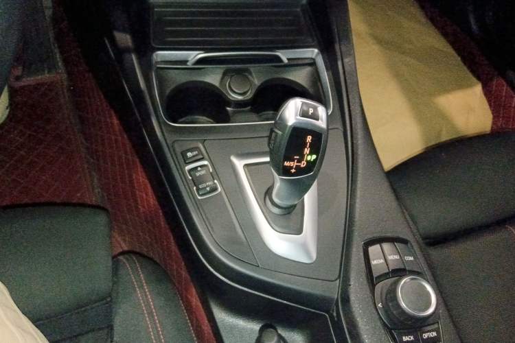 Used BMW 1 Series 2018 118i Sport Design Package
