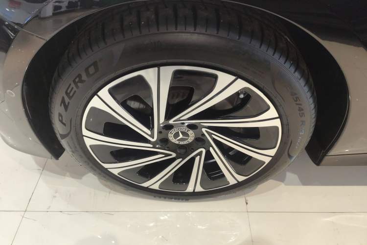 Used Mercedes-Benz E-Class 2024 E 300 L Luxury Model