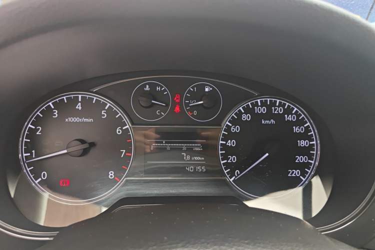 Used Nissan Tiida 2014 1.6L Manual Comfort Model
