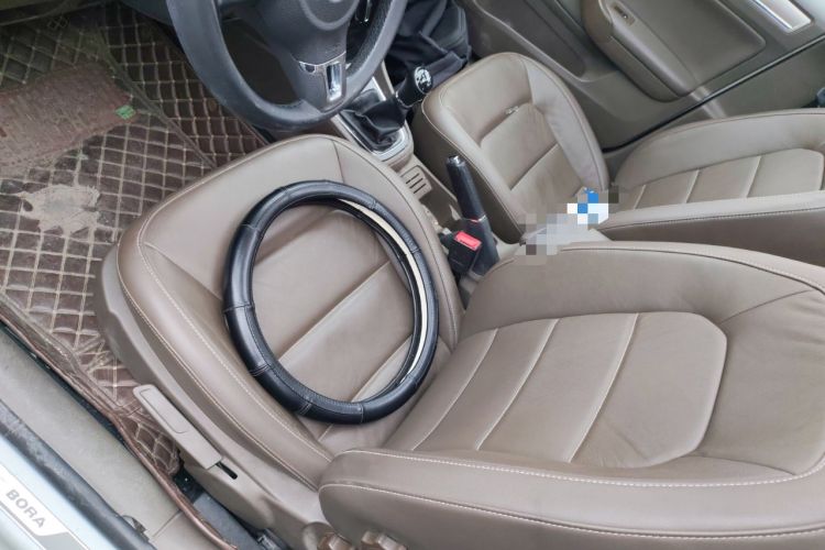 Used Volkswagen Bora 2014 1.4 TSI Manual Comfort Model Left Front Seat