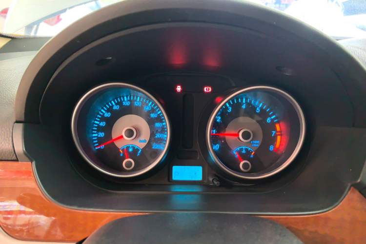 Used Buick Excelle 2013 1.5L Automatic Luxury Model Instrument Cluster