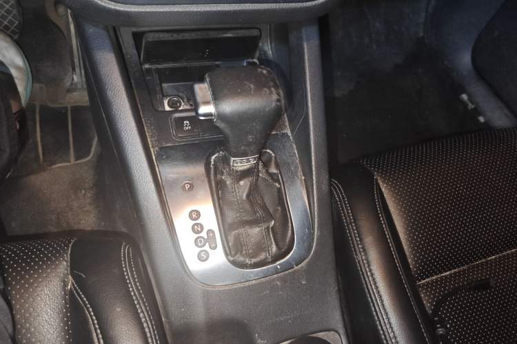 Used Volkswagen Sagitar 2011 1.4 TSI Automatic Luxury Edition
