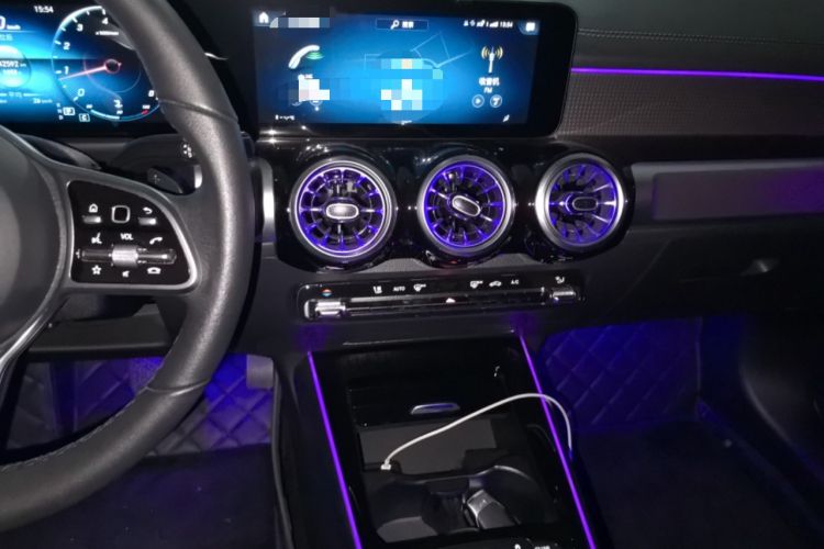 Used Mercedes-Benz GLB 2021 GLB 200 Dynamic Edition Audio And AC Panel