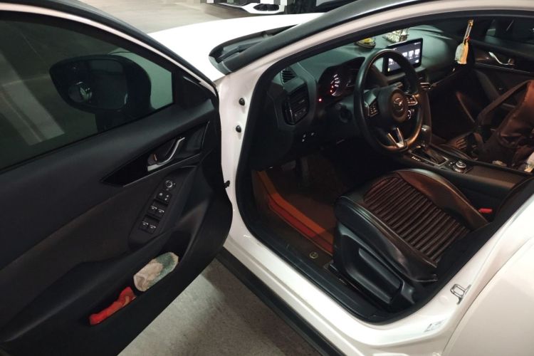 Used Mazda CX-4 2021 2.0L Automatic Two-Wheel Drive Blue Sky Dynamic Edition