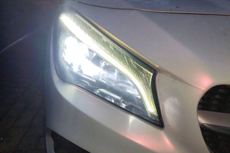 Used Mercedes-Benz CLA 2016 Facelifted CLA 200 Stylish Edition Right Front Headlight