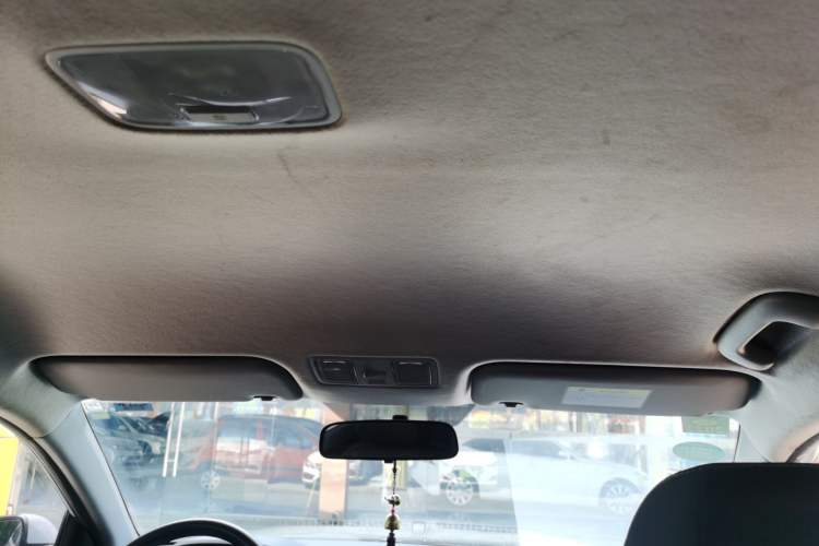 Used Hyundai Celesta 2018 1.6L Automatic GL Enjoyment Edition China VI compliant