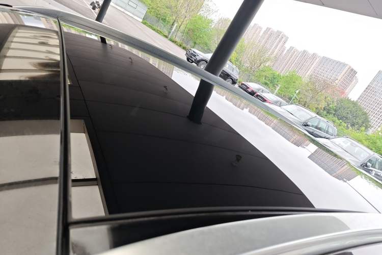 Used Mercedes-Benz GLC 2020 Facelift GLC 260 L 4MATIC Luxury Edition
