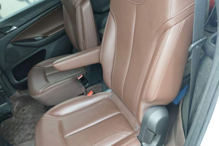 Used Buick GL6 2018 18T 6-Seater Luxury Model