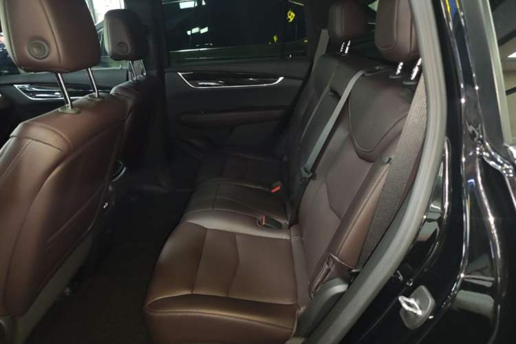 Used Cadillac XT6 2022 2.0T 7-Seater Two-Wheel Drive Luxury Version