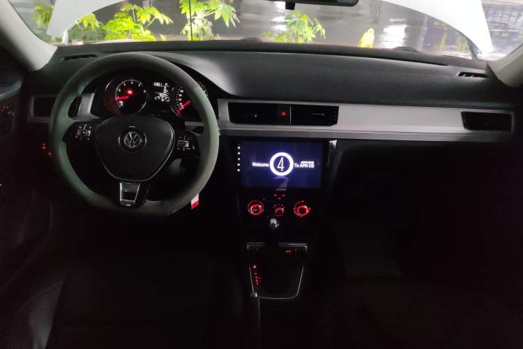 Used Volkswagen C-TREK 2020 1.5L Automatic Fashion Edition