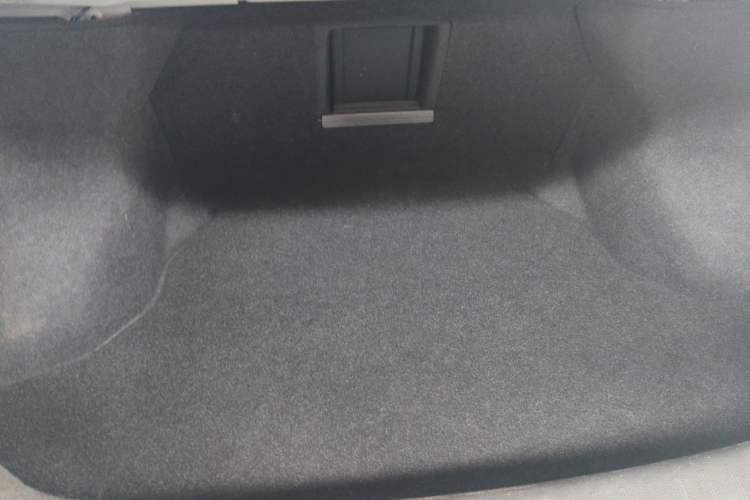 Used Nissan Sylphy 2022 Classic 1.6XL CVT Luxury Edition Trunk