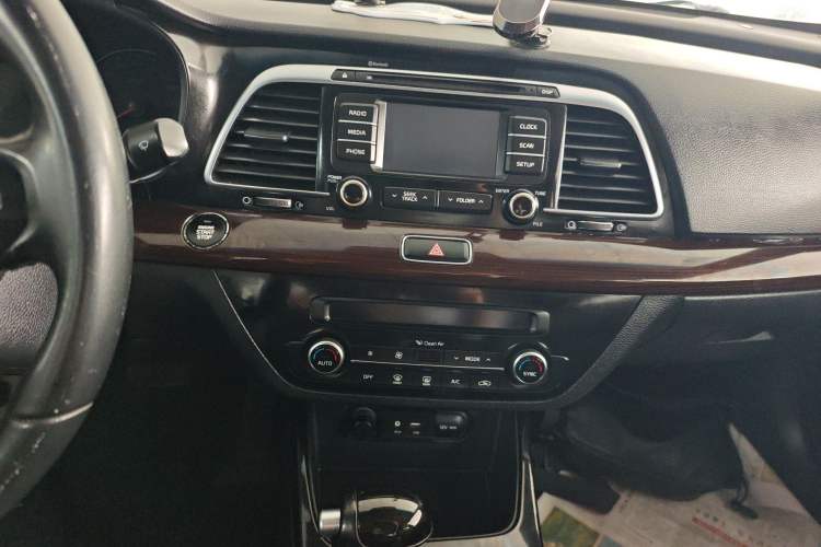 Used Kia K4 2014 1.8L Automatic DLX
