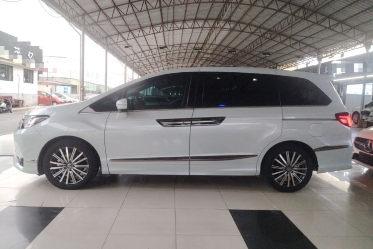 Used Honda Elysion 2024 2.0L eHEV Ultimate Edition