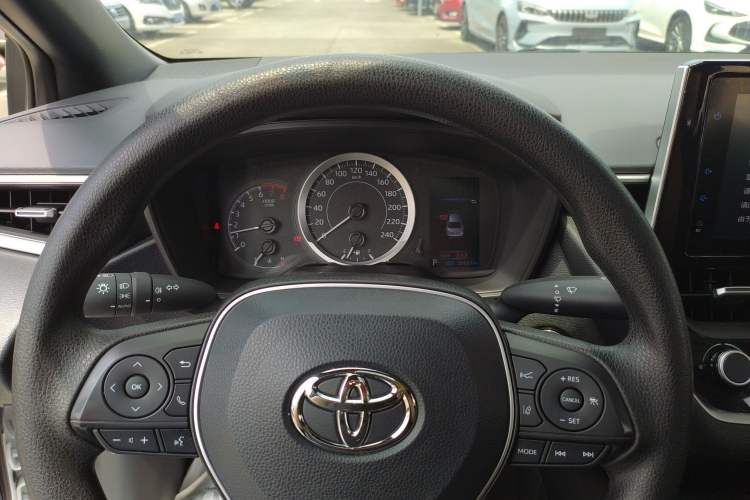 Used Toyota Levin 2022 185T CVT Sport Edition
