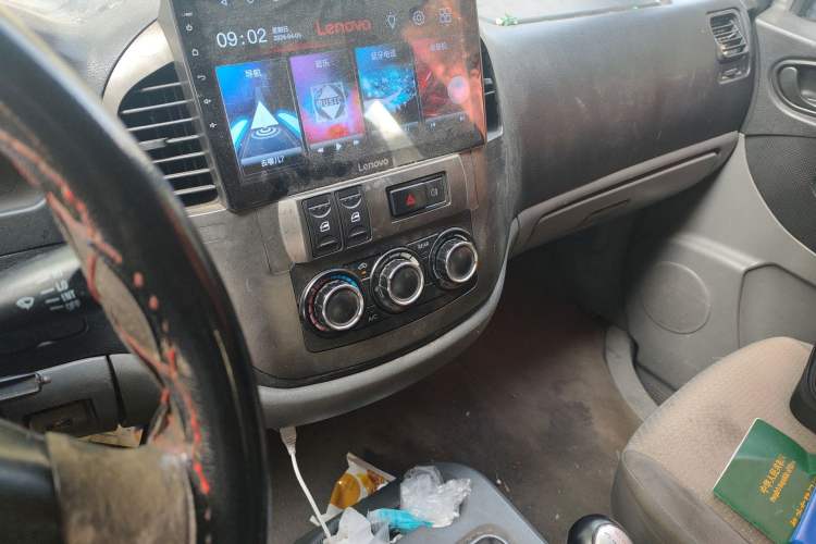 Used FORTHING Lingzhi 2012 Passenger Version 1.6L Comfort Edition
