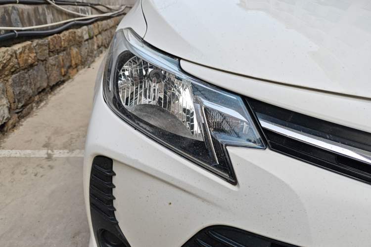 Used Toyota Vios 2021 1.5L Manual Entry-Level Version Right Front Headlight
