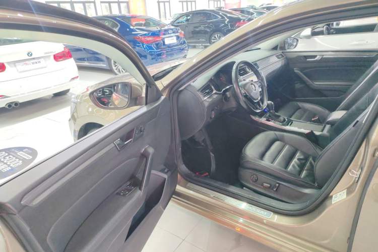 Used Volkswagen Passat 2017 330TSI DSG Luxury Edition