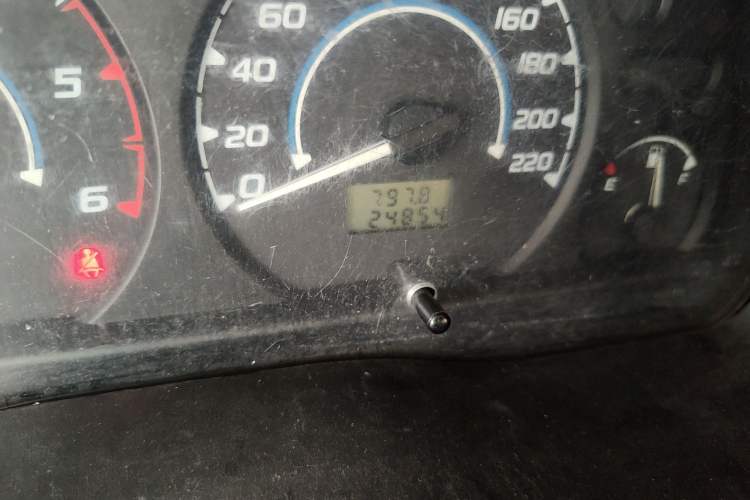 Used JMC Transit 2019 2.8T Commercial Version Intelligent Automatic Transmission Short Wheelbase Mid-Roof Design 6 Seats China VI Emission Standard – JX493 Odometer Close Up