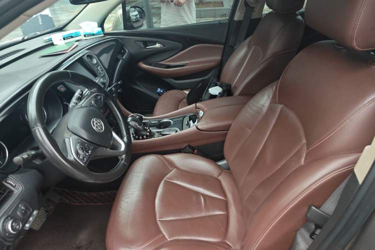 Used Buick Envision 2018 28T Four-Wheel Drive Luxury Model
