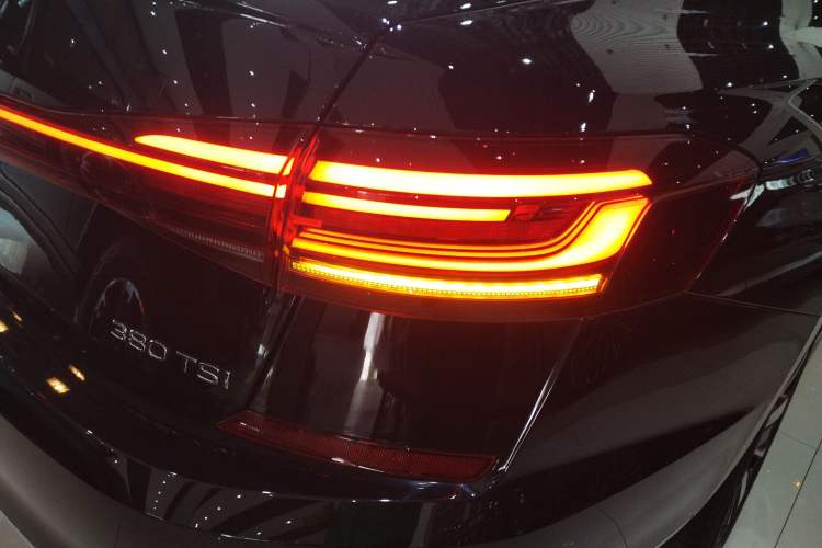 Used Volkswagen Passat 2026 Model, Outstanding 380TSI Xingkong Longteng Edition
