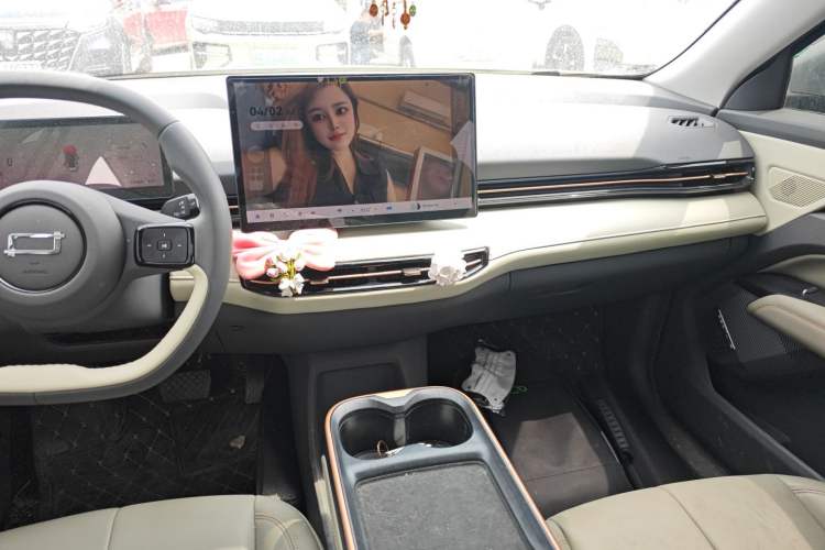 Used Bestune Yueyi 03 2025 565km Enjoy Edition Audio And AC Panel