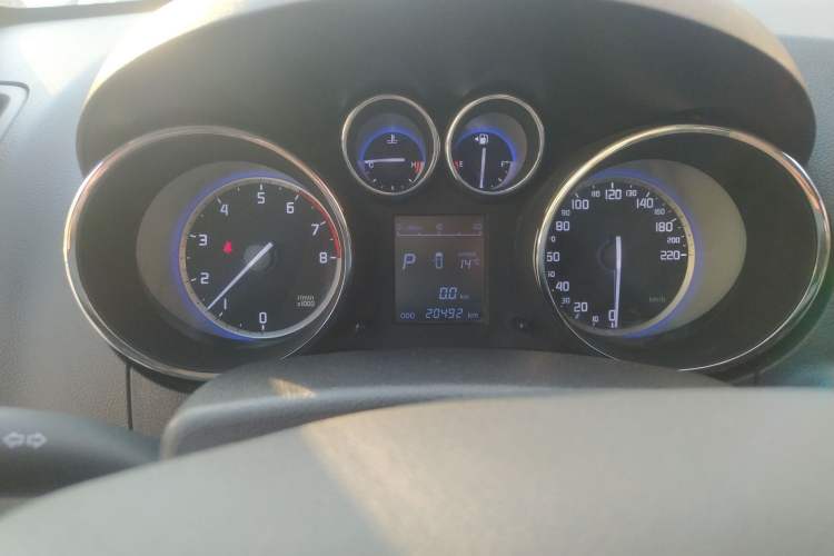 Used Changan CS35 2016 1.6L Automatic Luxury Model China V Standard
