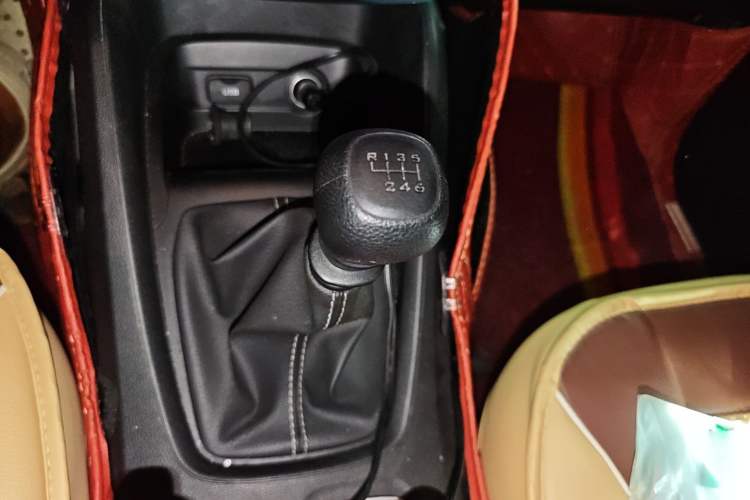 Used Wuling Hongguang S3 2018 1.5L Manual Standard Version China V Standard