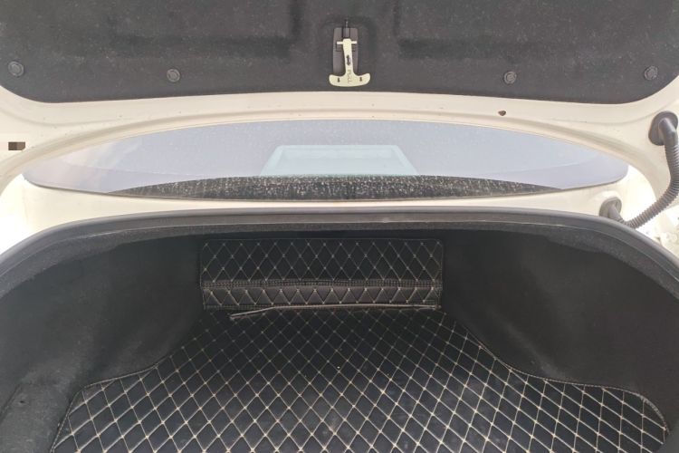 Used Infiniti Q50L 2018 2.0T Enjoyment Version China VI Standard