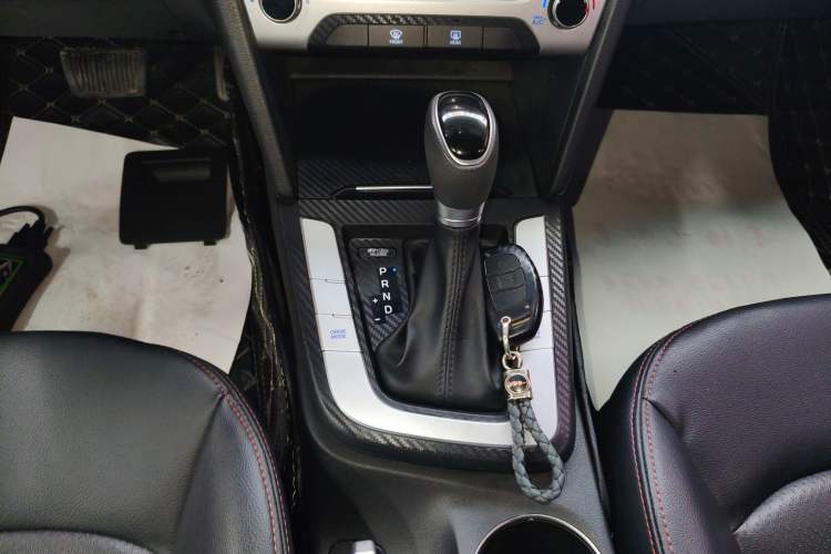 Used Hyundai Elantra (6th Generation / Lingdong) 2016 1.6L Automatic ZhiXuan – Elite Version
