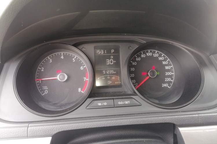 Used Volkswagen Lavida 2019 Lavida Start 1.5L Automatic Trendy Version China VI Standard Instrument Cluster