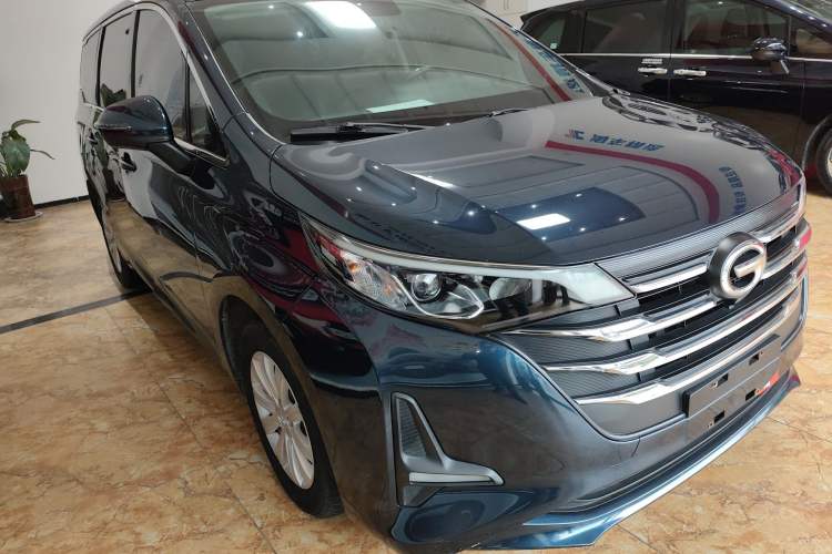 Used GAC Trumpchi M6 2019 270T DCT Luxury Edition (7-seater) China VI Front Right 45 Deg