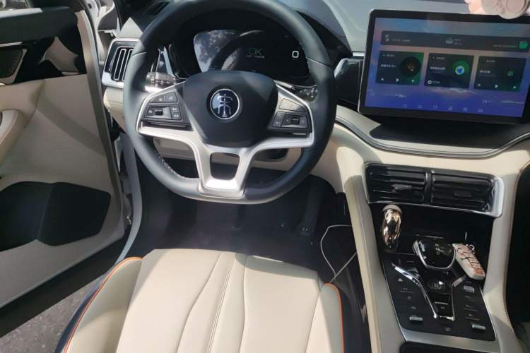 Used BYD Song PLUS New Energy 2021 EV Deluxe Model Steering Wheel