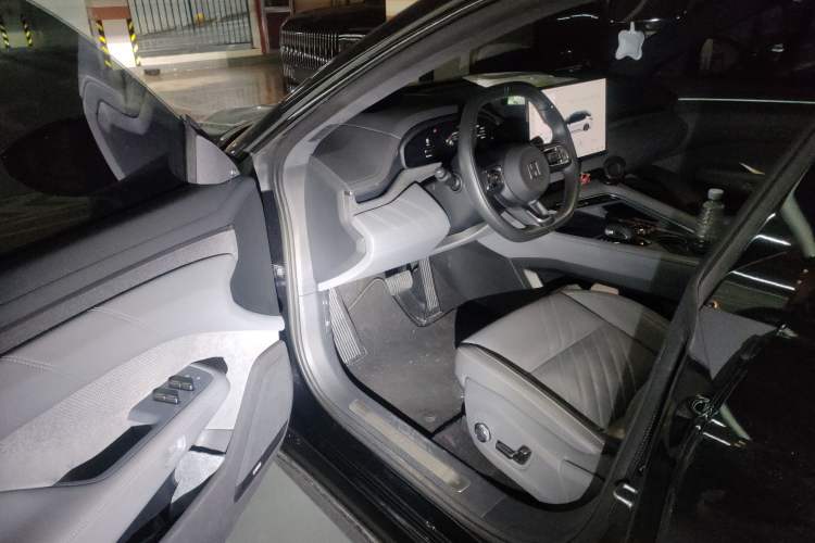 Used Zeekr 001 2024 WE Edition 100 kWh Rear-Drive Driver Seat