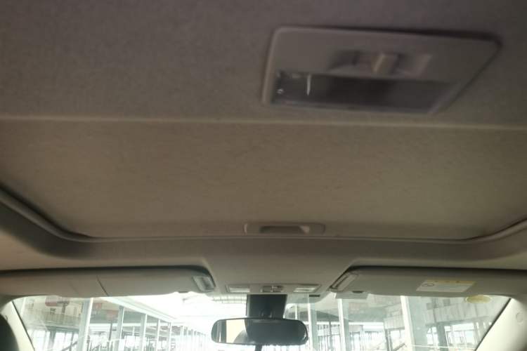 Used Mazda CX-7 2014 2.3T Smart All-Wheel Drive Supreme Edition Headliner