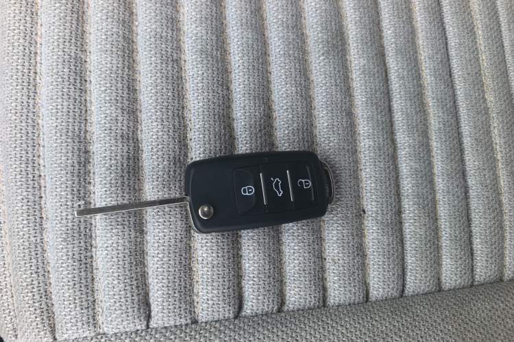 Used Hyundai Celesta 2020 1.6L Automatic GL Enjoyable Edition Vehicle Key