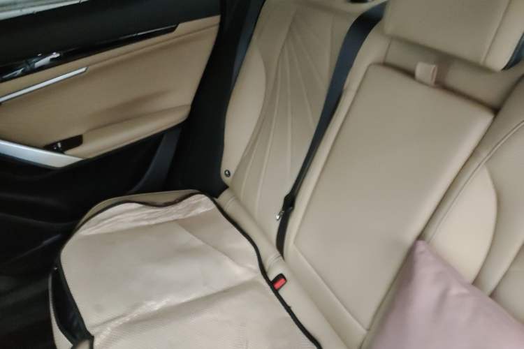 Used Geely Auto FX11 2023 1.5TD DCT Prestige Edition

