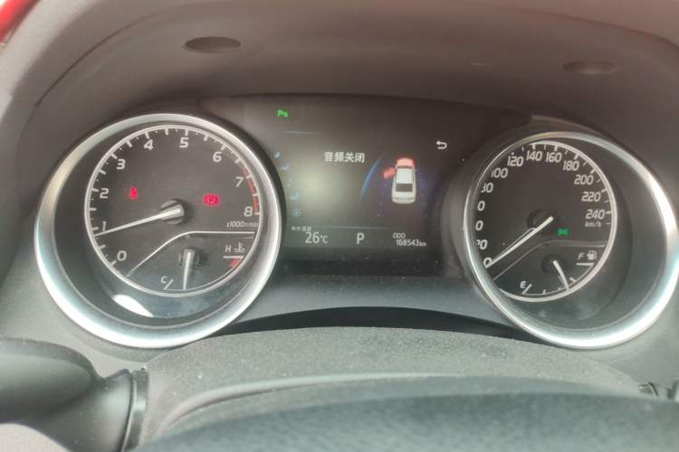 Used Toyota Camry 2018 2.0G Luxury Edition
