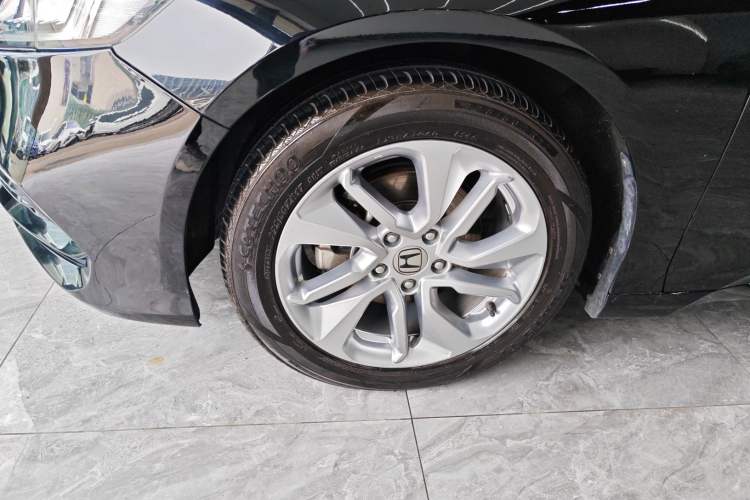 Used Honda Accord 2018 260TURBO Elite Edition China VI Left Front Wheel Hub