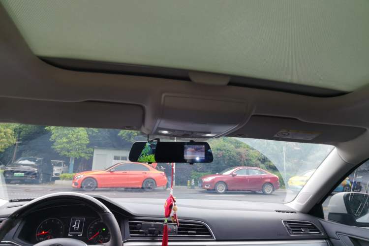 Used Volkswagen Lamando 2021 230TSI DSG Fashion Edition Headliner