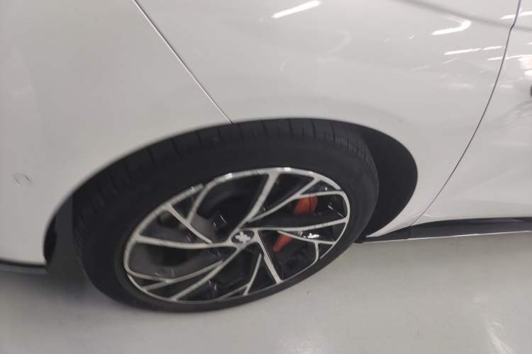 Used IM L7 2022 Dynamic Model Exterior 8