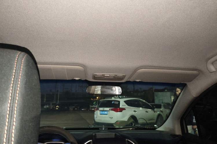 Used JAC Group Refine S3 2014 1.5L Manual Luxury Model Headliner