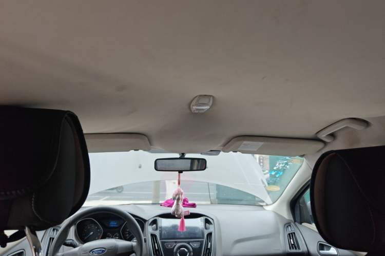 Used Ford Focus 2012 Sedan 1.6L Automatic Comfort Model