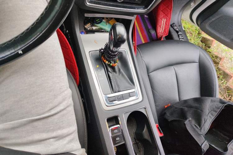 Used Roewe i6 2017 20T Automatic Internet Smart Edition