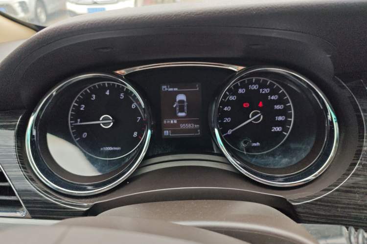 Used Baojun 730 2016 1.5T Manual Comfort Version 7 Seats