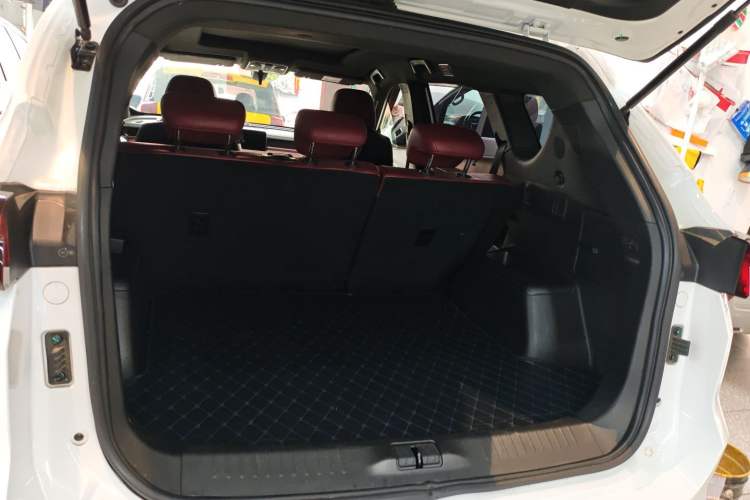 Used JETOUR X70 PLUS 2024 Champion Edition 1.5T DCT Champion PRO 5-Seater Trunk