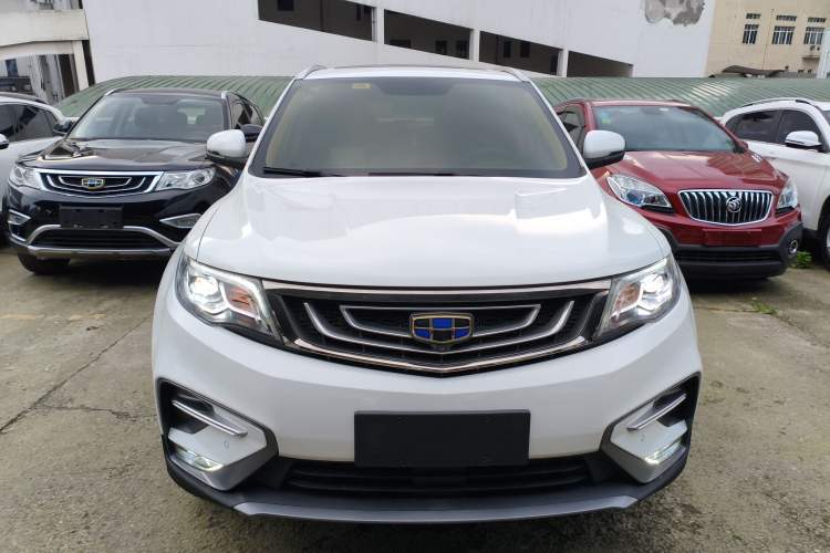 Used Geely Auto Emgrand X7 Sport 2018 1.8TD Automatic Two-Wheel Drive Smart Connect 4G Internet Edition
