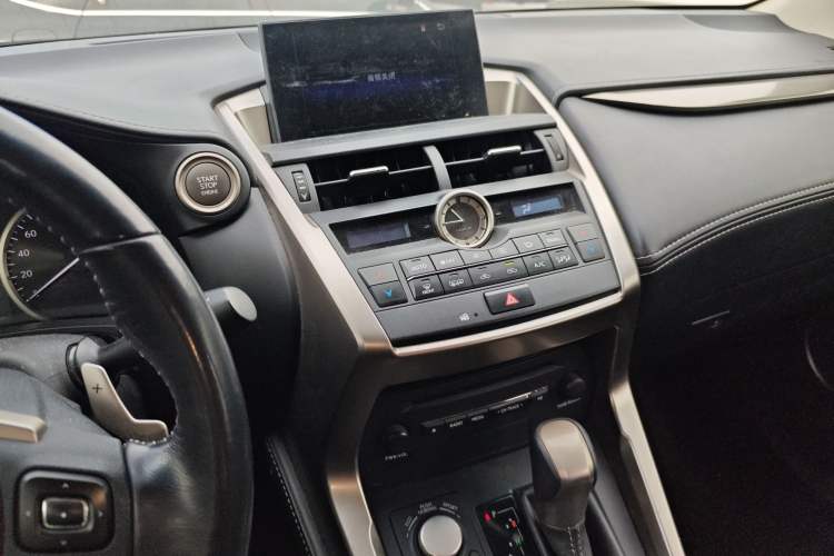Used Lexus NX 2015 200T All-Wheel-Drive Fēngshàng Edition Audio And AC Panel
